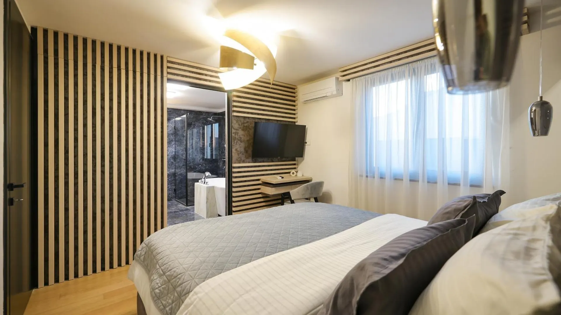 Residence 8 بيبينيا شقة