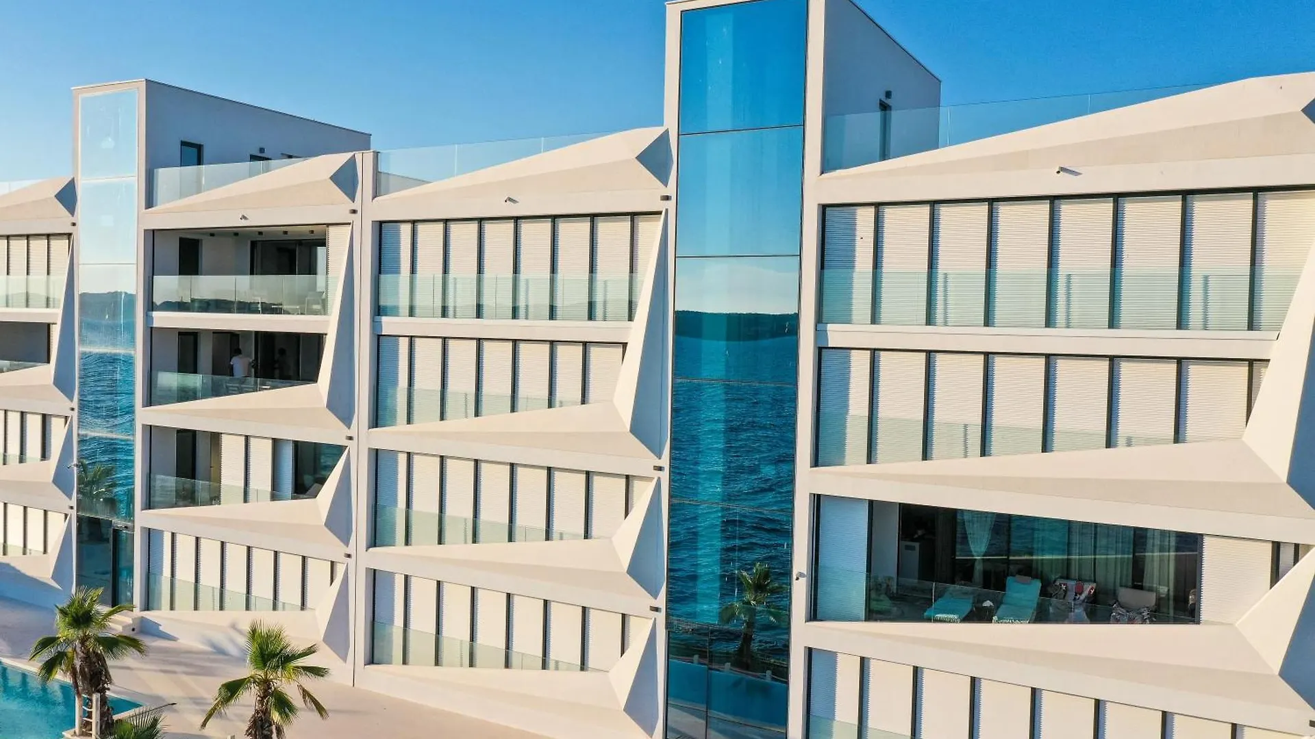 Residence 8 بيبينيا شقة